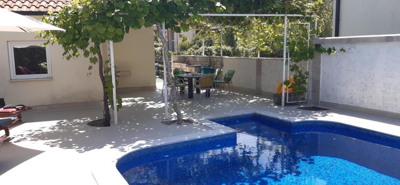 Apartmani Amira Trebinje Luaran gambar